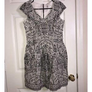 Lovely Black and White Pattern Dress